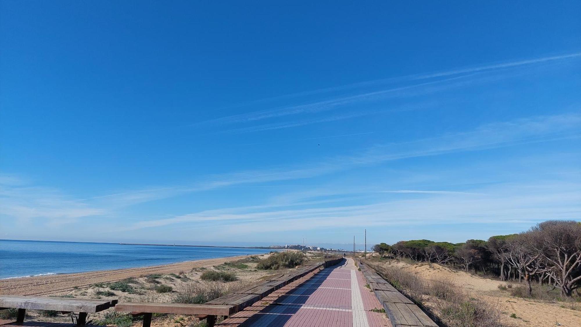 Estudio Con Piscina Y Garaje A 100 Mtr De La Playa Isola Cristina Esterno foto