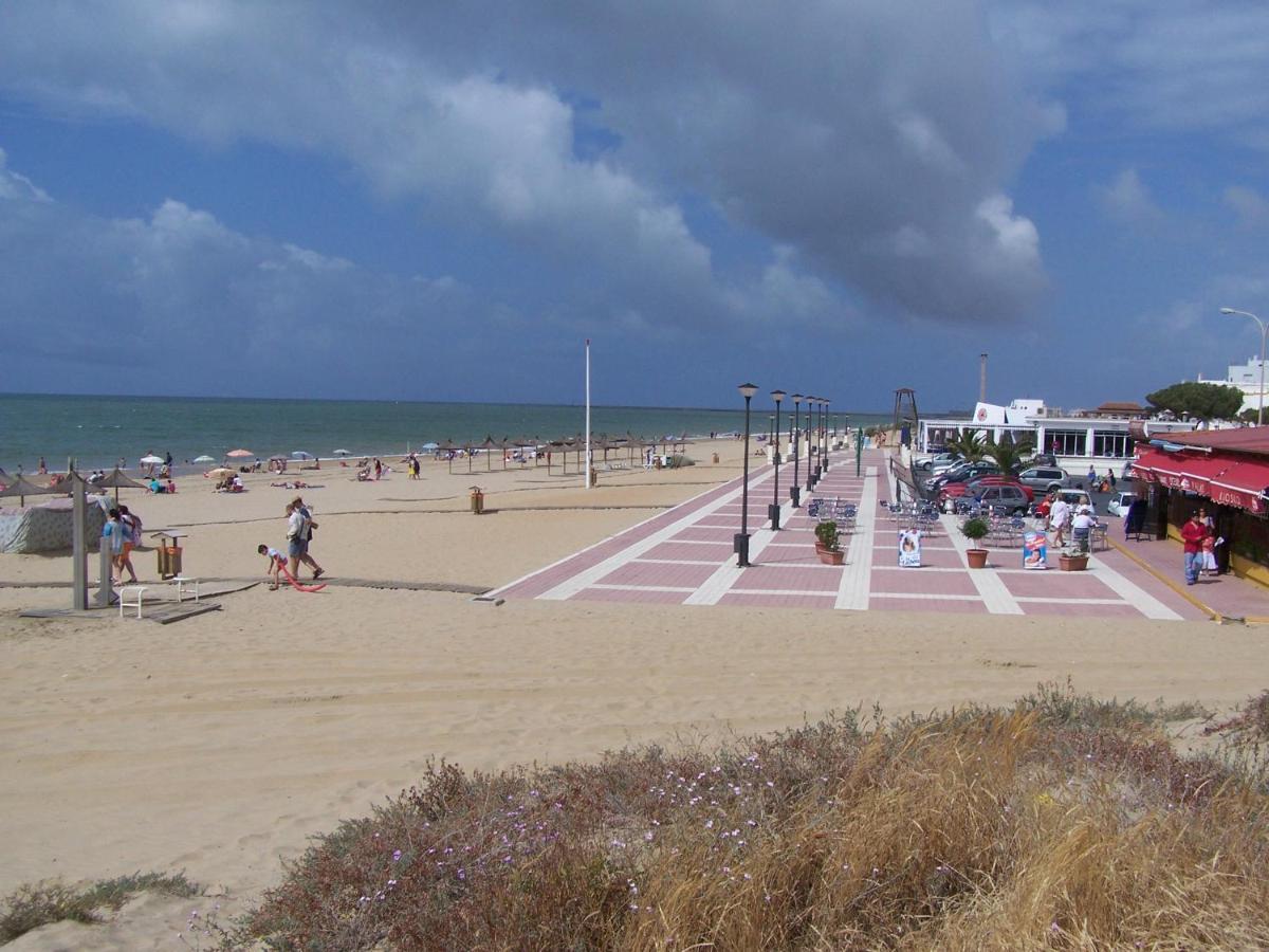 Estudio Con Piscina Y Garaje A 100 Mtr De La Playa Isola Cristina Esterno foto
