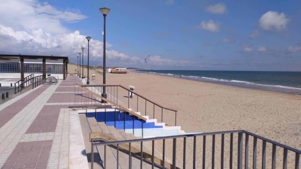 Estudio Con Piscina Y Garaje A 100 Mtr De La Playa Isola Cristina Esterno foto